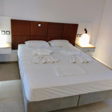 Kyra Panagia Hotel ภายนอก รูปภาพ