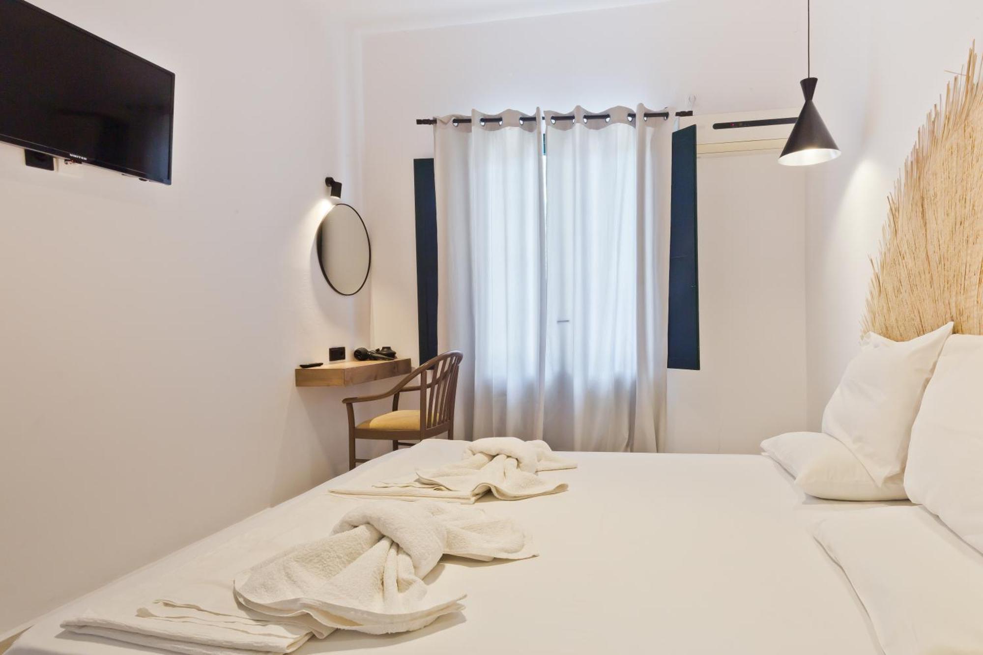 Kyra Panagia Hotel ภายนอก รูปภาพ