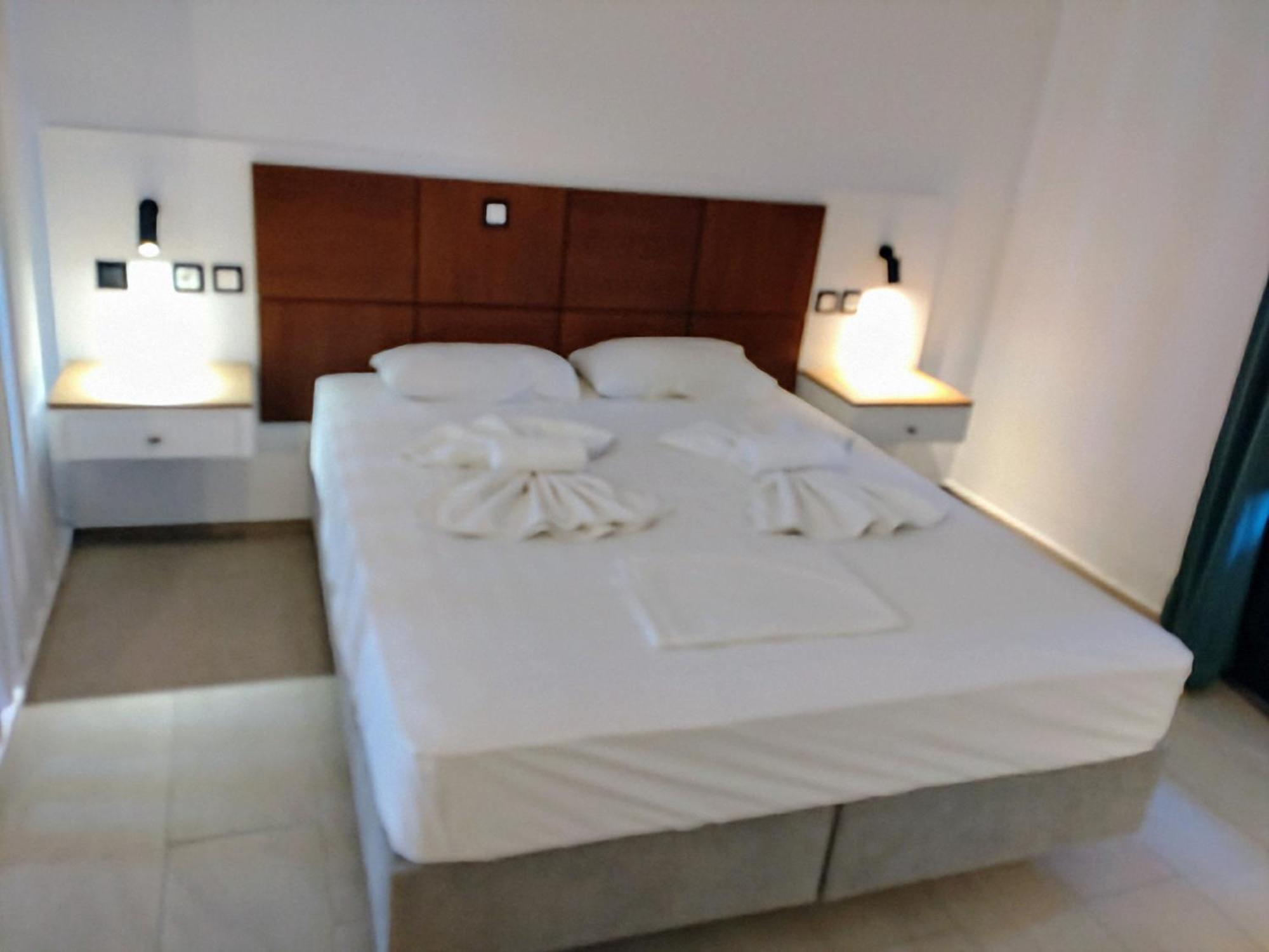 Kyra Panagia Hotel ภายนอก รูปภาพ