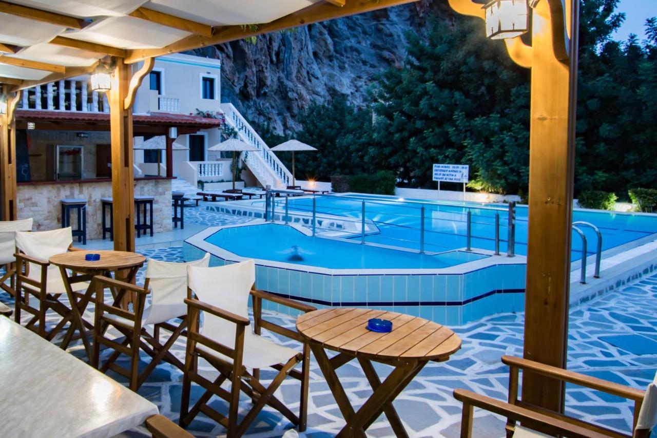 Kyra Panagia Hotel ภายนอก รูปภาพ